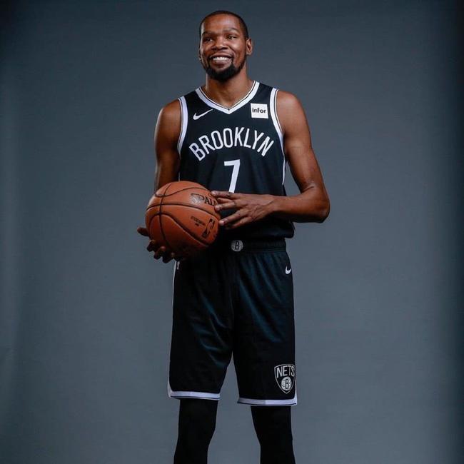 沙特球队老板：萨拉赫不适合沙特联赛，他缺乏团队合作精神