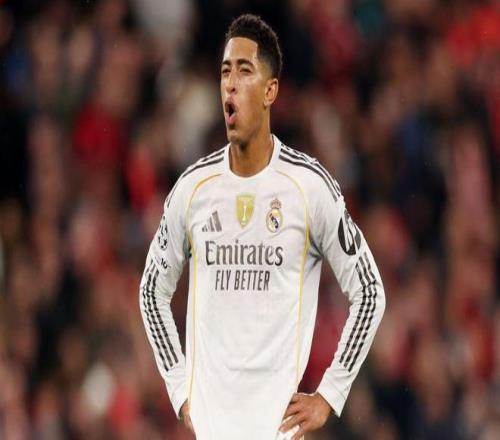 纪律严密的 纪律严密的