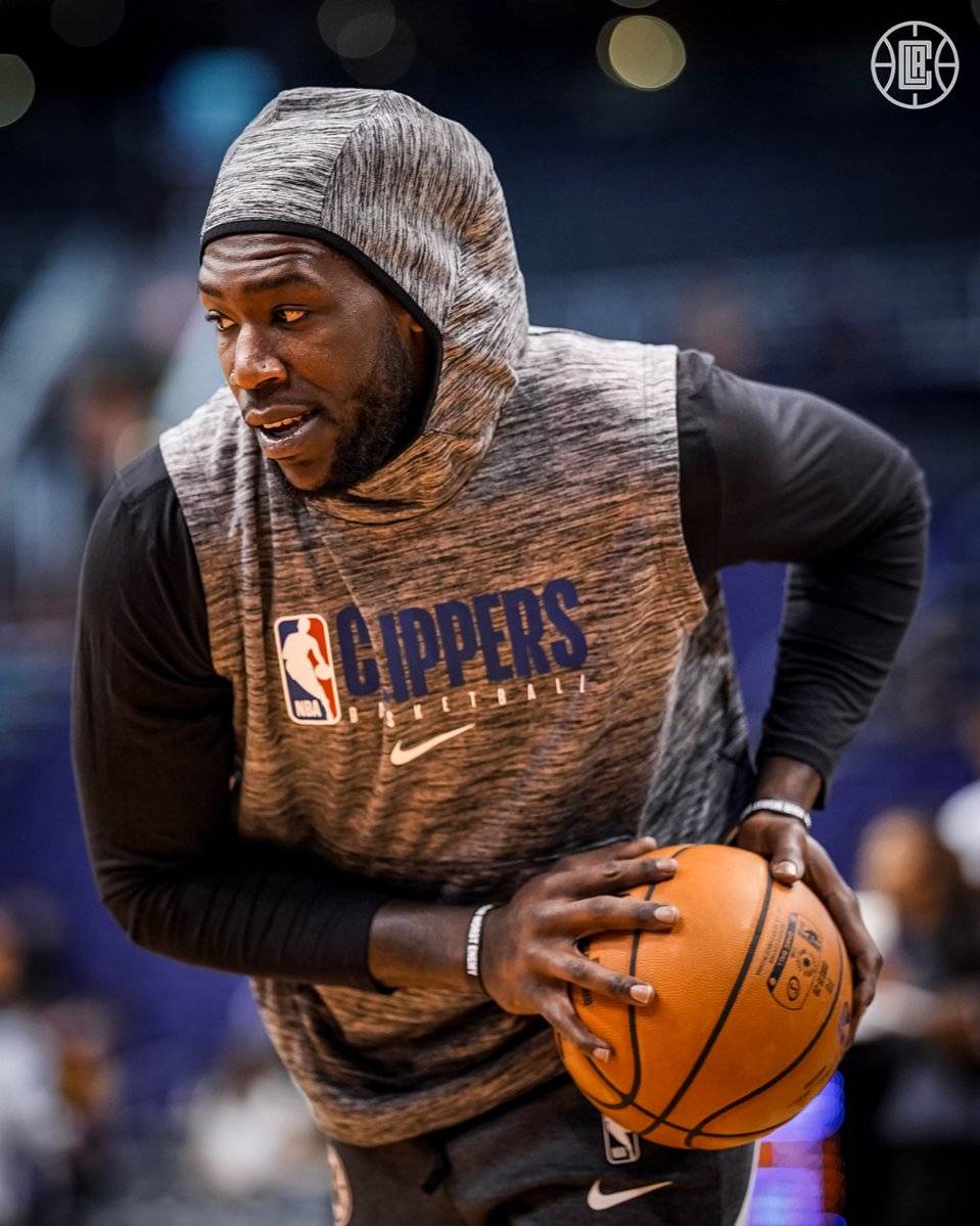 打破对手的 打破对手的